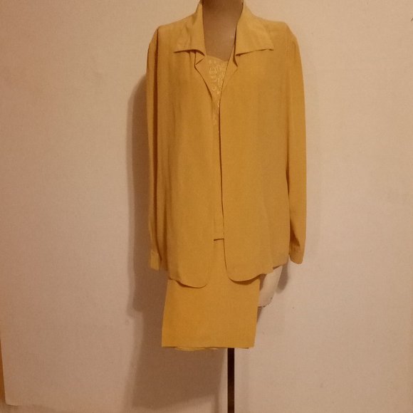 Vintage Silk boutiqueYellow long sleeve button up - Picture 11 of 12